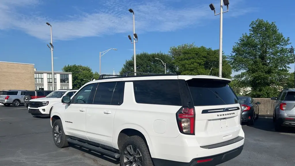 2023 Chevrolet Suburban Z71