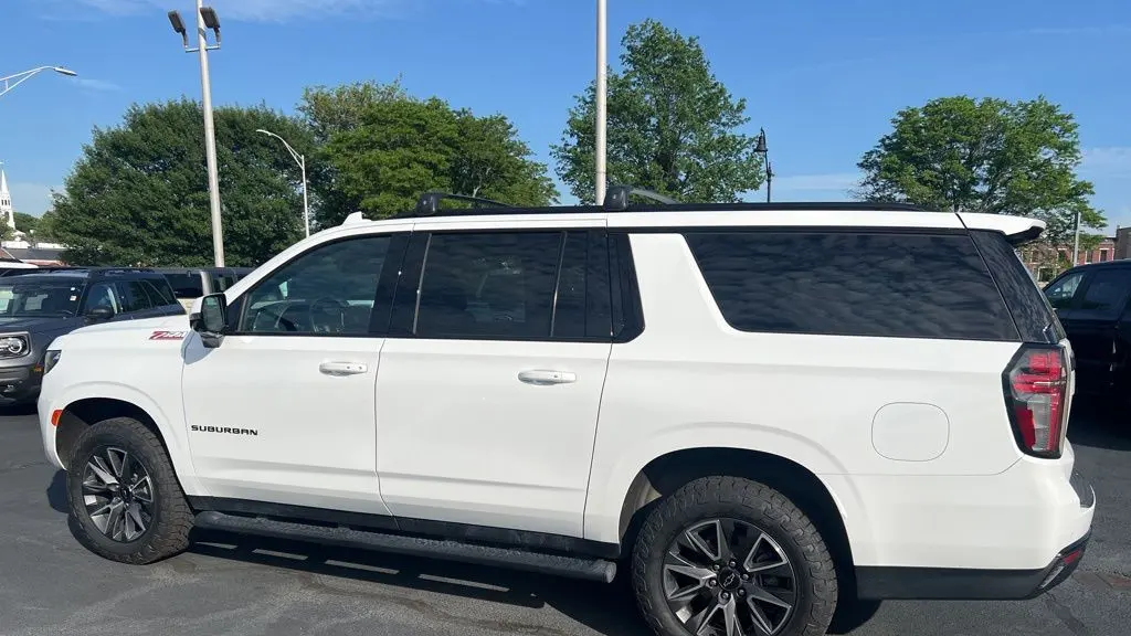 2023 Chevrolet Suburban Z71