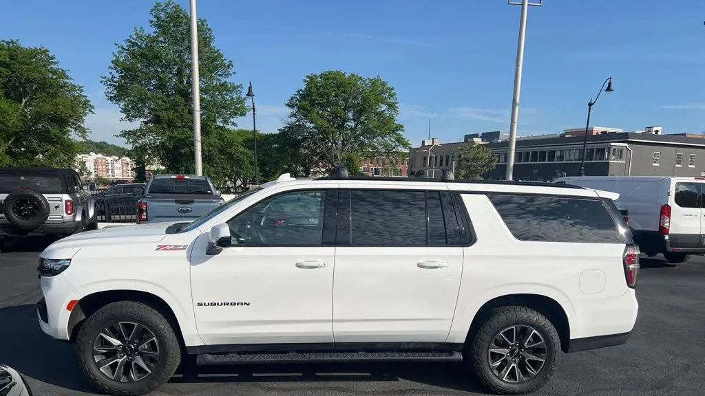 2023 Chevrolet Suburban Z71