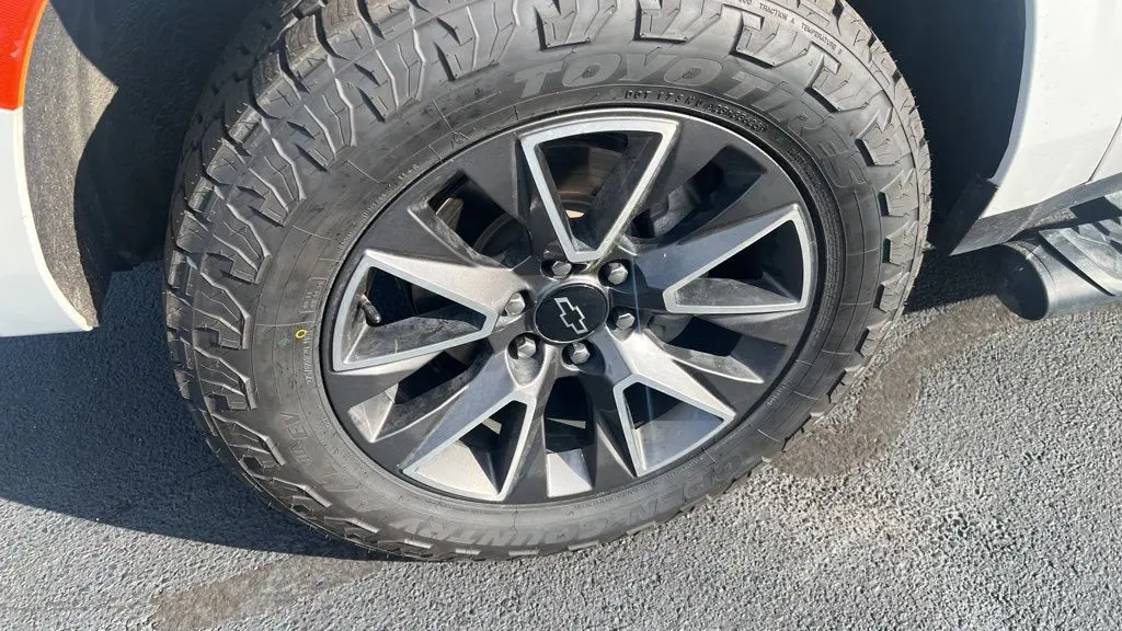 2023 Chevrolet Suburban Z71