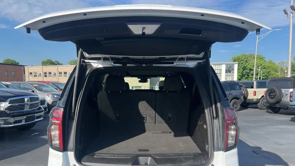 2023 Chevrolet Suburban Z71