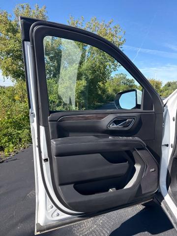 2022 Chevrolet Suburban - $35,958