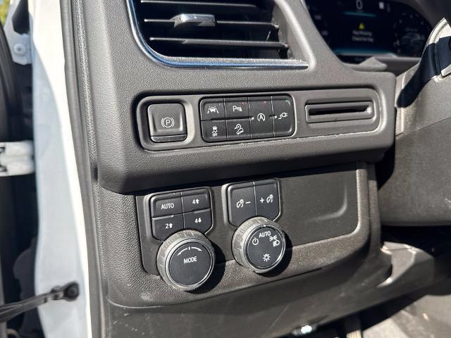 2022 Chevrolet Suburban - $35,958