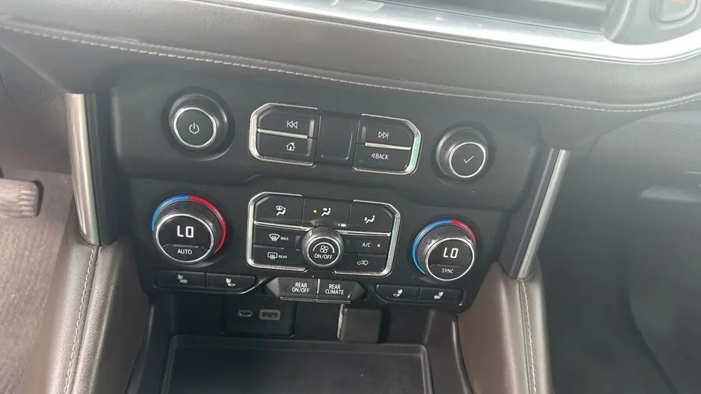 2021 Chevrolet Suburban Z71