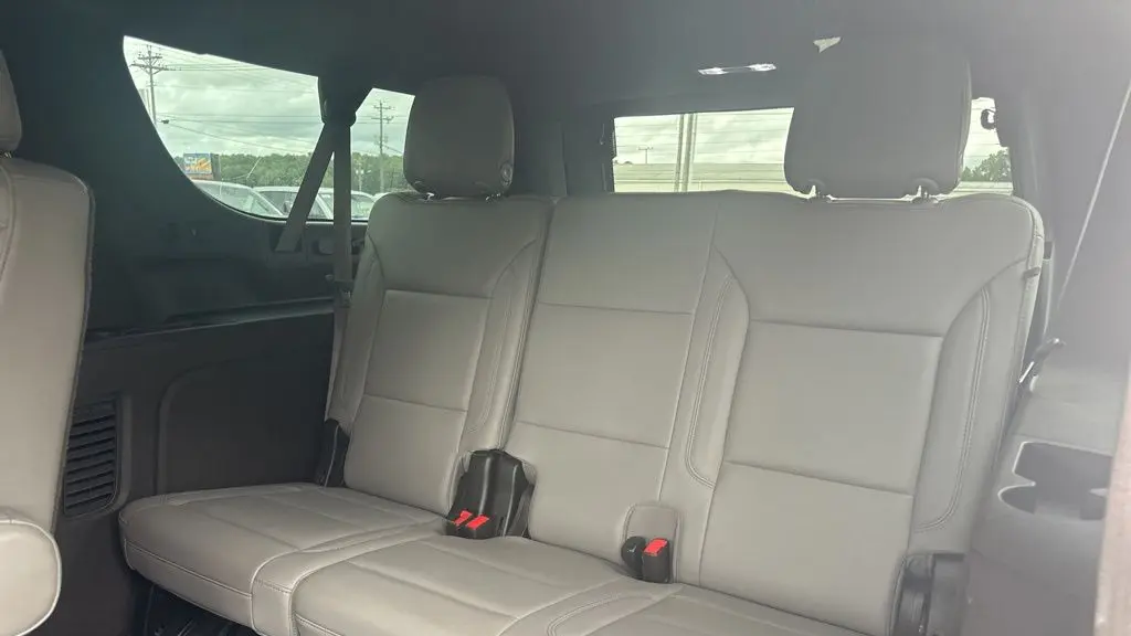 2021 Chevrolet Suburban Z71