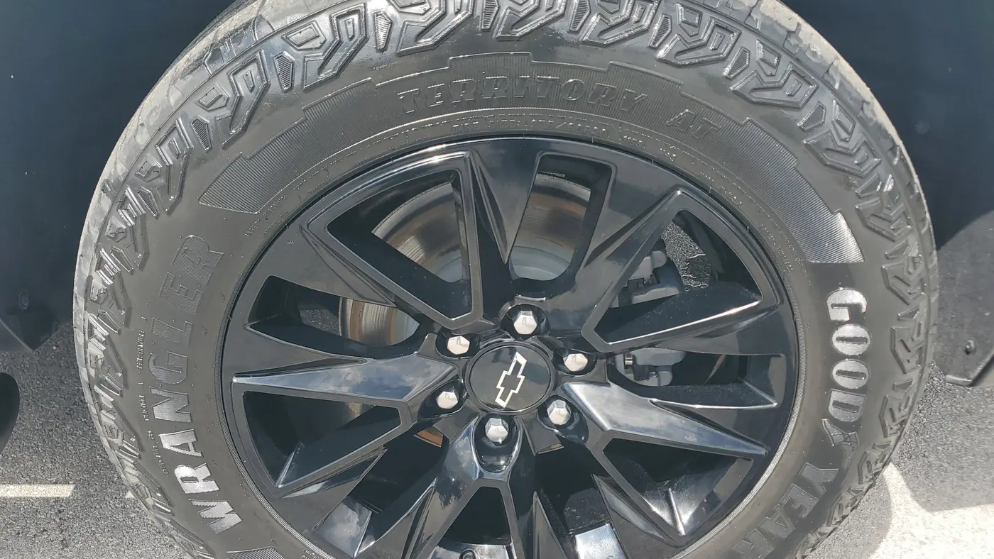 2023 Chevrolet Suburban Z71