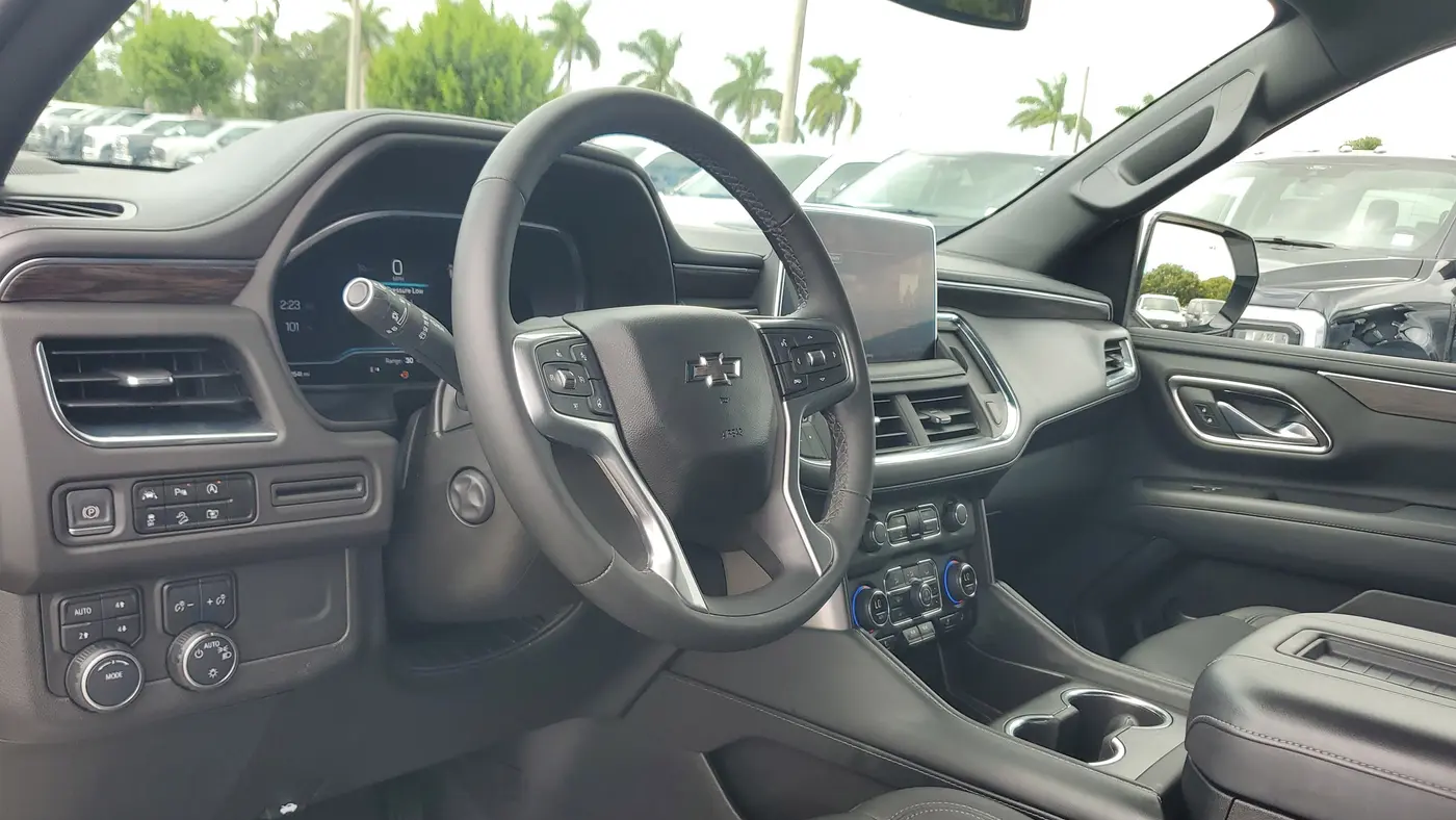 2023 Chevrolet Suburban Z71