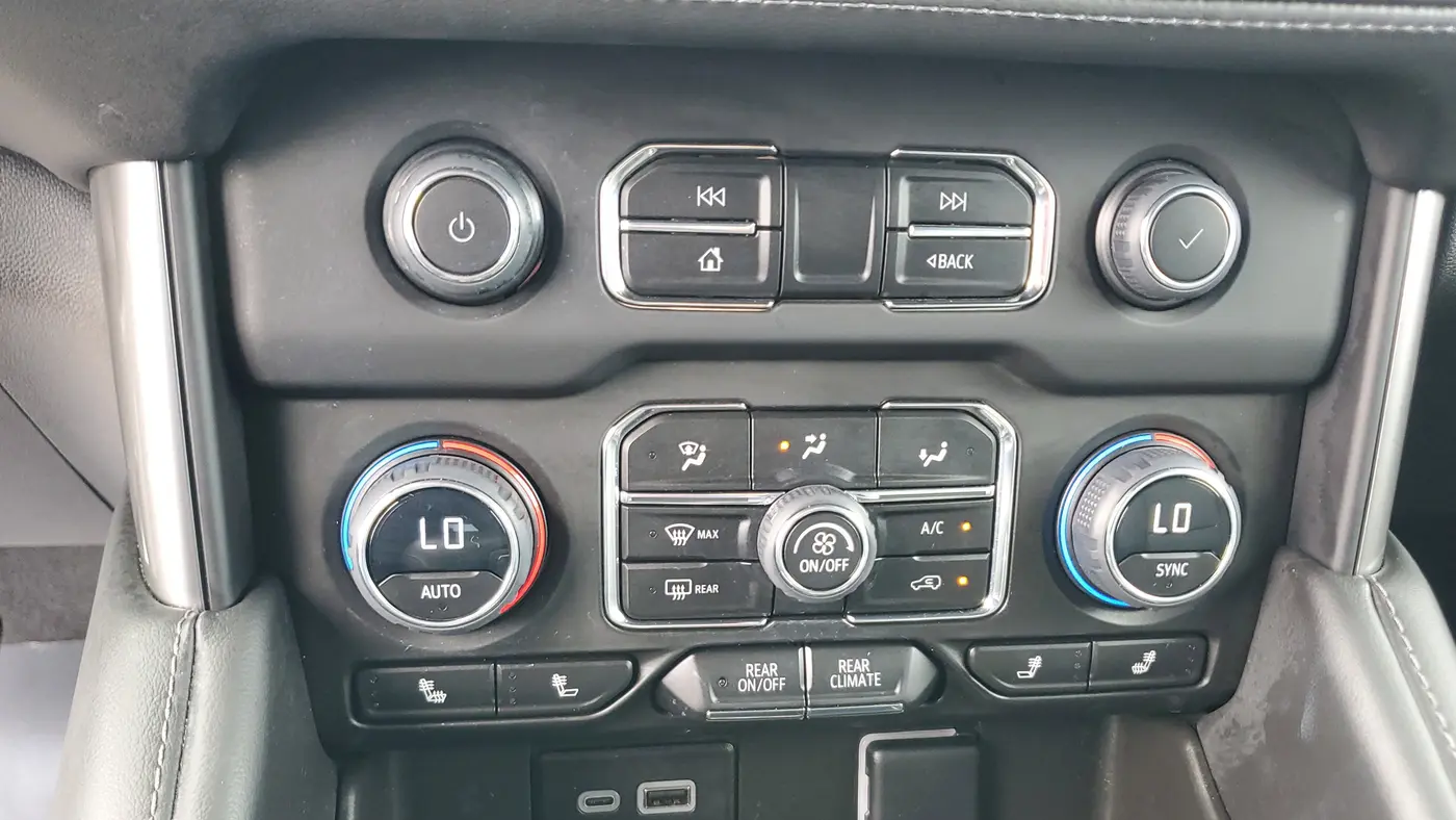 2023 Chevrolet Suburban Z71