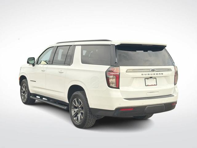 2022 Chevrolet Suburban - $42,779