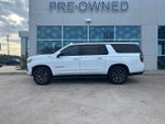2022 Suburban Thumbnail 2