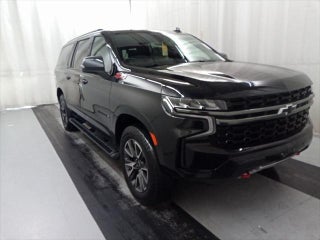 2021 Chevrolet Suburban with Black Exterior