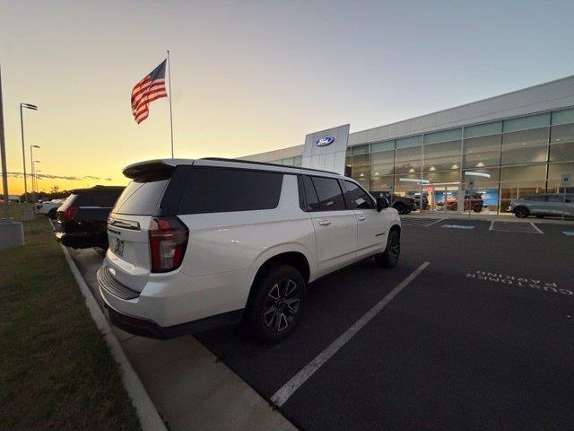 2021 Chevrolet Suburban - $28,000
