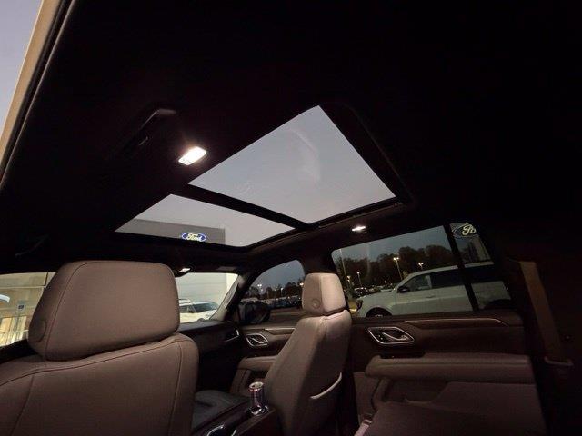 2021 Chevrolet Suburban - $28,000
