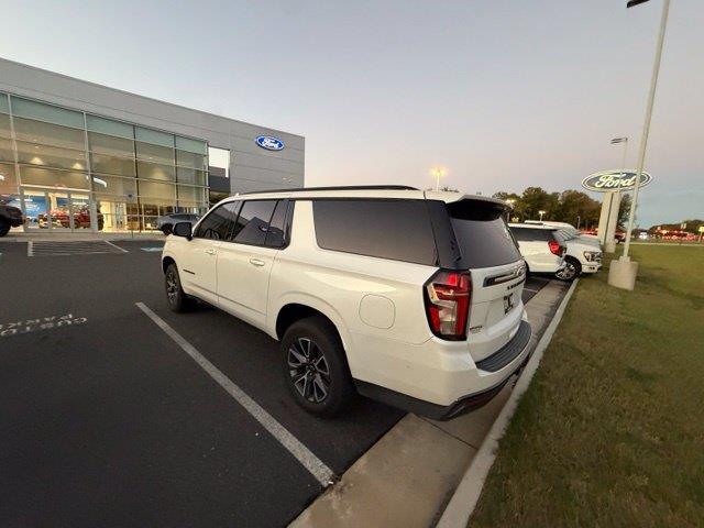 2021 Chevrolet Suburban - $28,000
