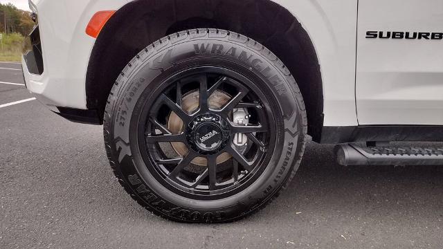 2021 Chevrolet Suburban - $38,999