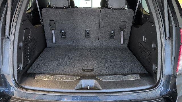 2023 Chevrolet Suburban Z71