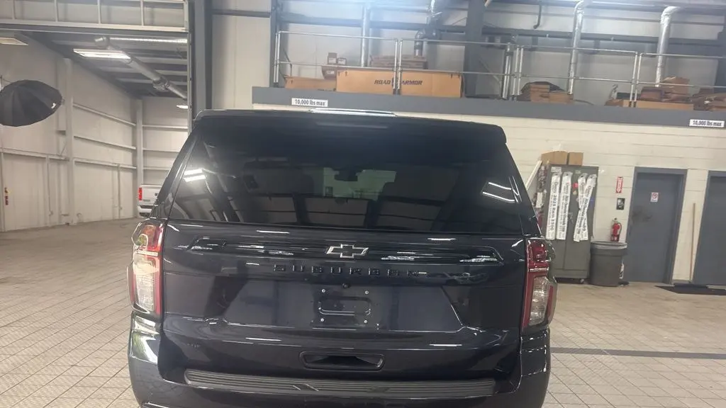 2023 Chevrolet Suburban Z71