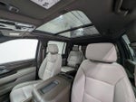 2023 Suburban Thumbnail 4