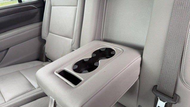 2022 Chevrolet Suburban Z71