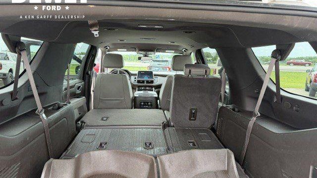 2022 Chevrolet Suburban Z71