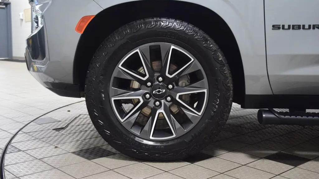 2024 Chevrolet Suburban Z71
