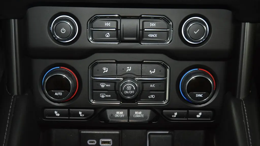 2024 Chevrolet Suburban Z71