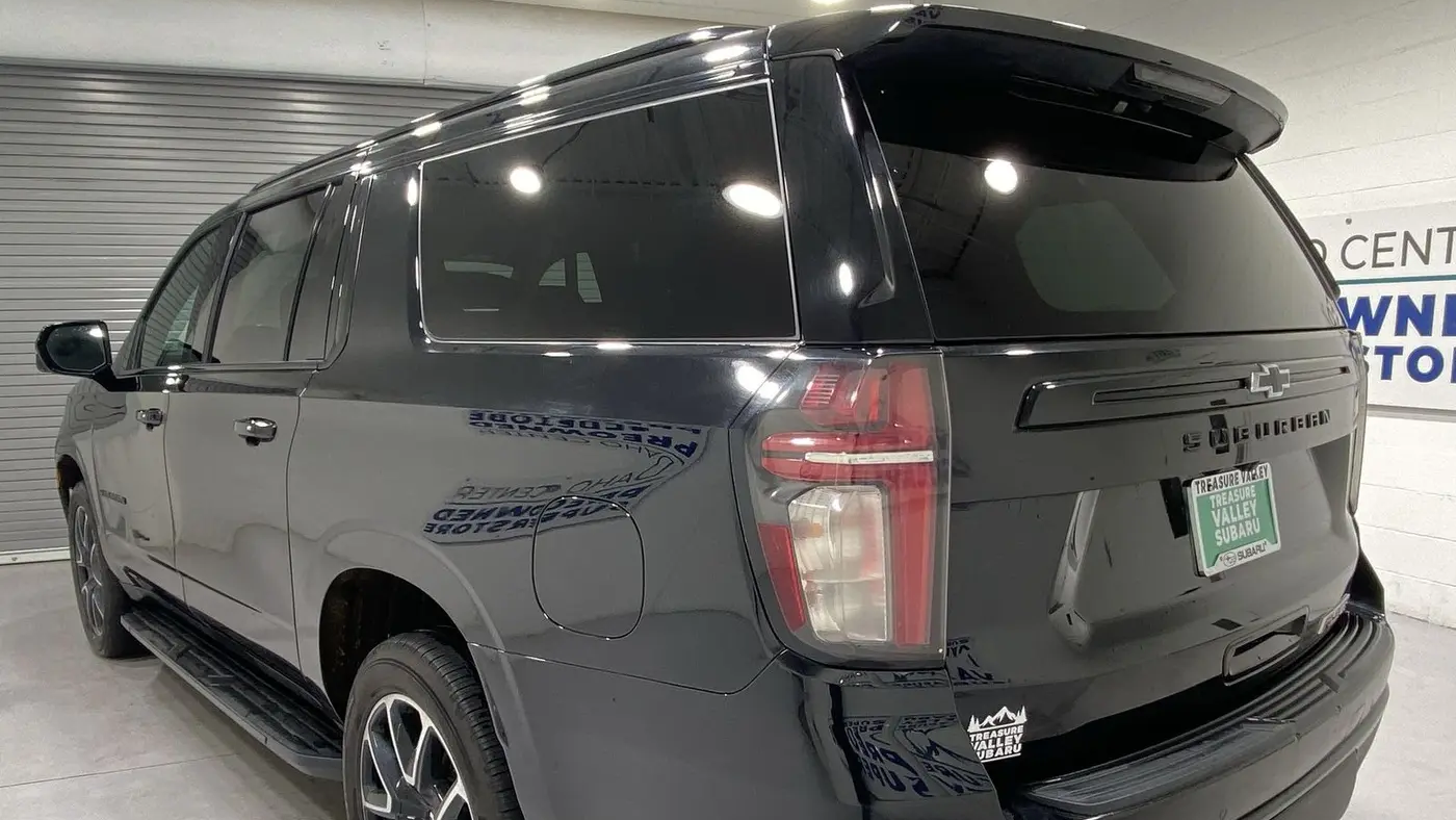 2024 Chevrolet Suburban RST