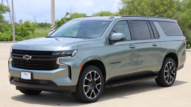 2023 Chevrolet Suburban RST