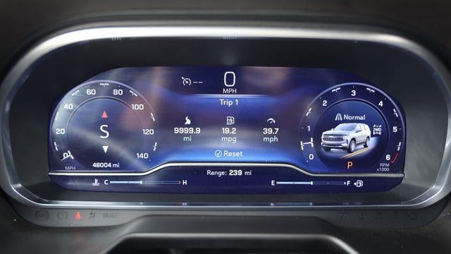 2023 Chevrolet Suburban RST