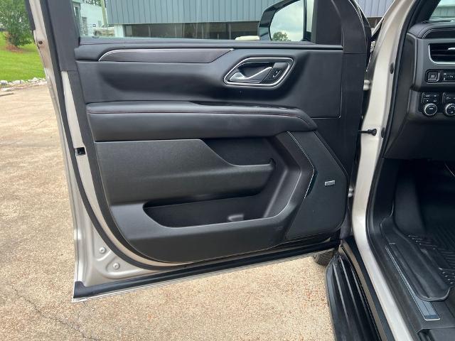 2023 Chevrolet Suburban - $53,765
