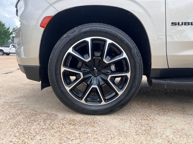 2023 Chevrolet Suburban - $53,765