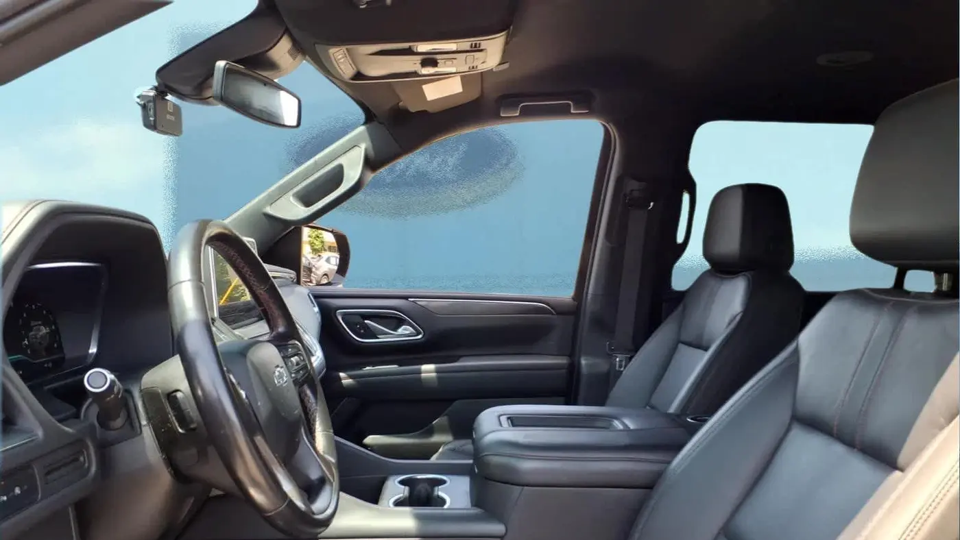 2023 Chevrolet Suburban RST