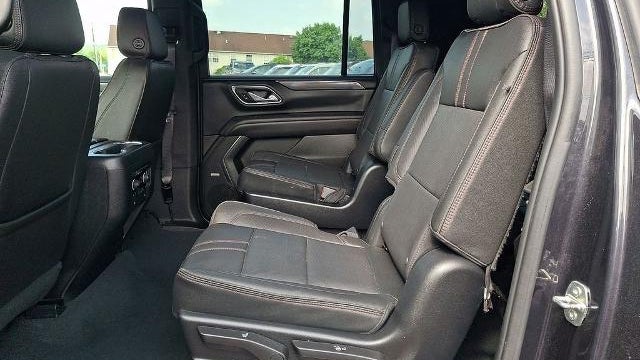2022 Chevrolet Suburban RST