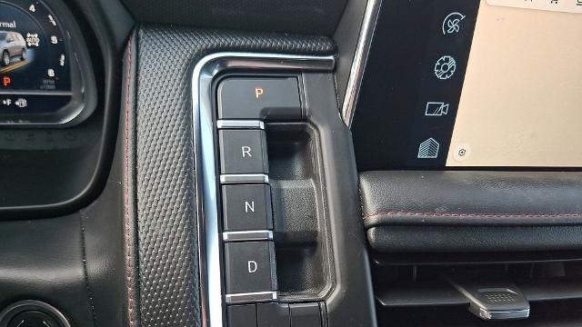 2022 Chevrolet Suburban RST