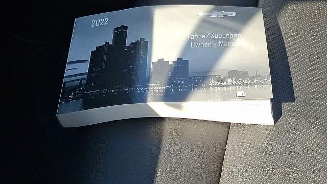 2022 Chevrolet Suburban RST