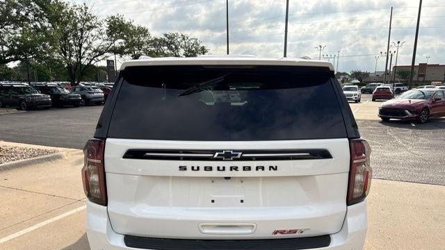 2023 Chevrolet Suburban RST