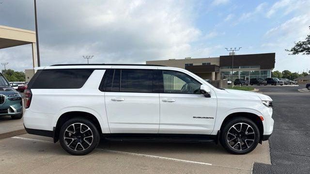 2023 Chevrolet Suburban RST
