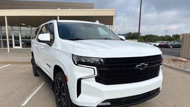 2023 Chevrolet Suburban RST