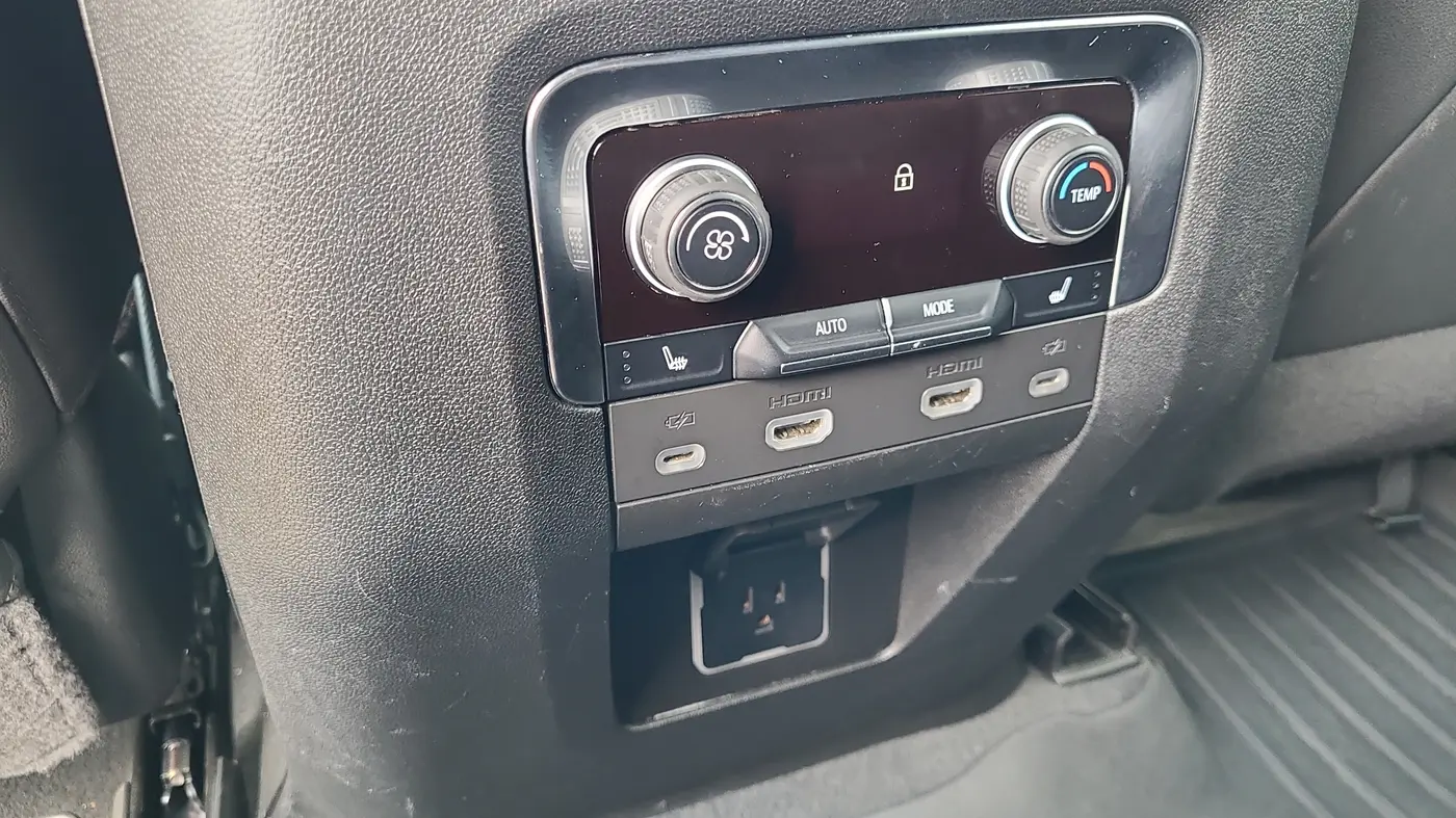 2024 Chevrolet Suburban - $62,992