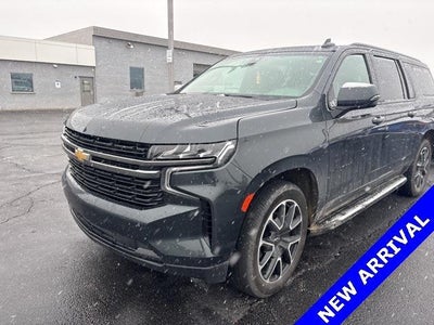 Photo of a 2022 Chevrolet Suburban 4X4 RST 4DR SUV for sale