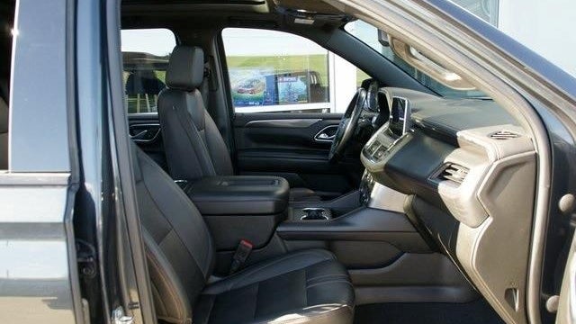 2022 Chevrolet Suburban RST