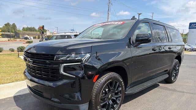 2023 Chevrolet Suburban RST