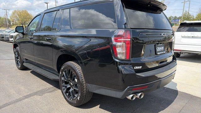 2023 Chevrolet Suburban RST