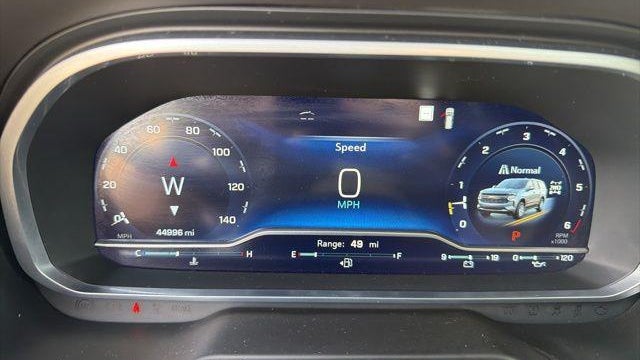 2023 Chevrolet Suburban RST