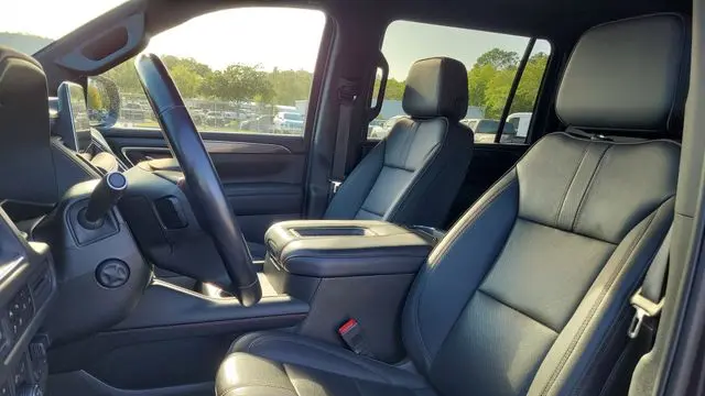 2022 Chevrolet Suburban RST