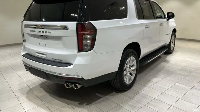 2023 Chevrolet Suburban Premier