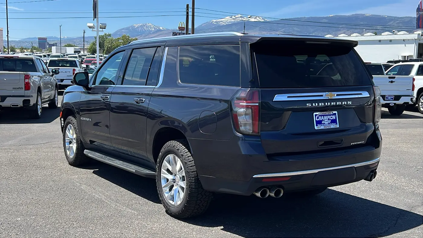 2023 Chevrolet Suburban Premier
