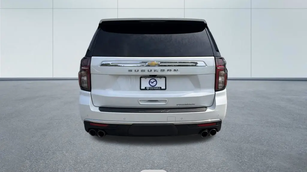 2023 Chevrolet Suburban Premier