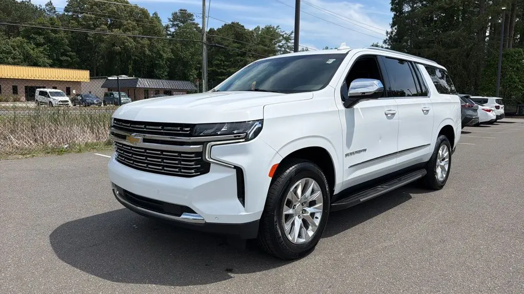 2023 Chevrolet Suburban Premier