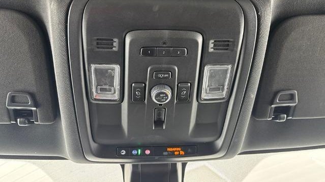 2022 Chevrolet Suburban Premier
